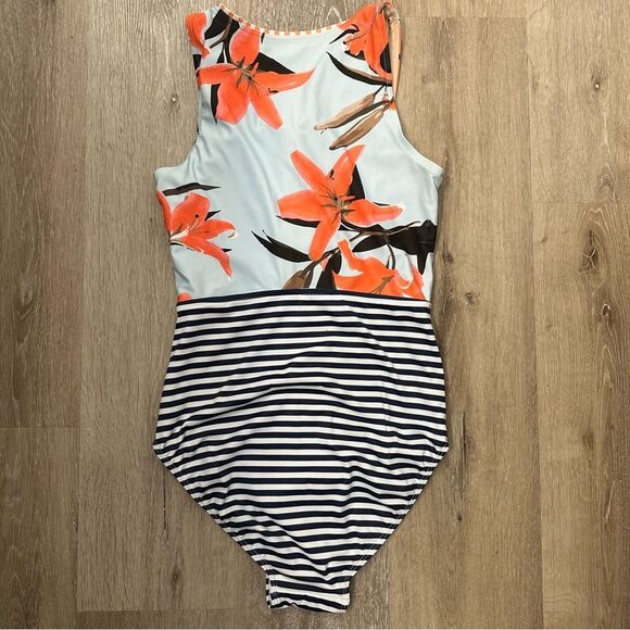 Albion Bombshell Sea Glass One Piece swimsuit size small - Picture 9 of 13